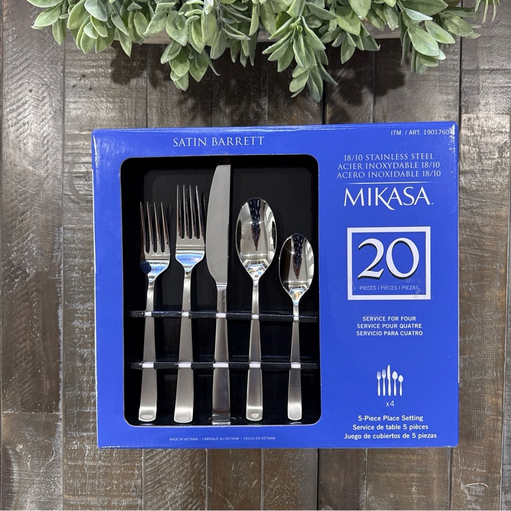 Mikasa Satin Barrett Stainless Steel Flatware Set (0pen box- complete set)